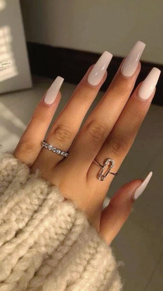 Ongles Ballerine beiges Ongles Ballerine beiges