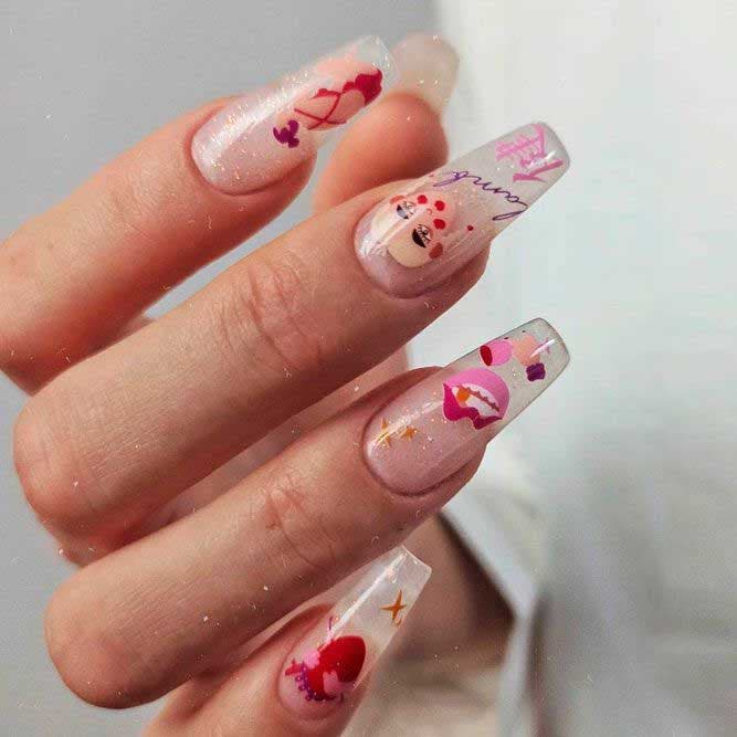 Ongles cercueil avec paillettes et autocollants Ongles cercueil avec paillettes et autocollants