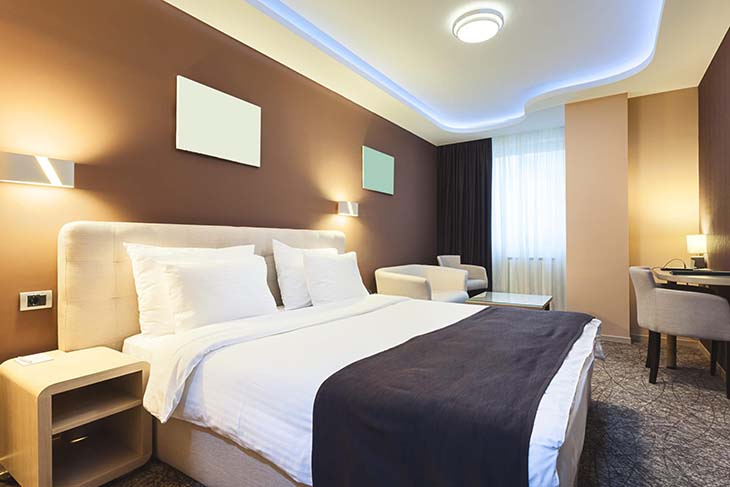 Une chambre d’hôtel Une chambre d’hôtel