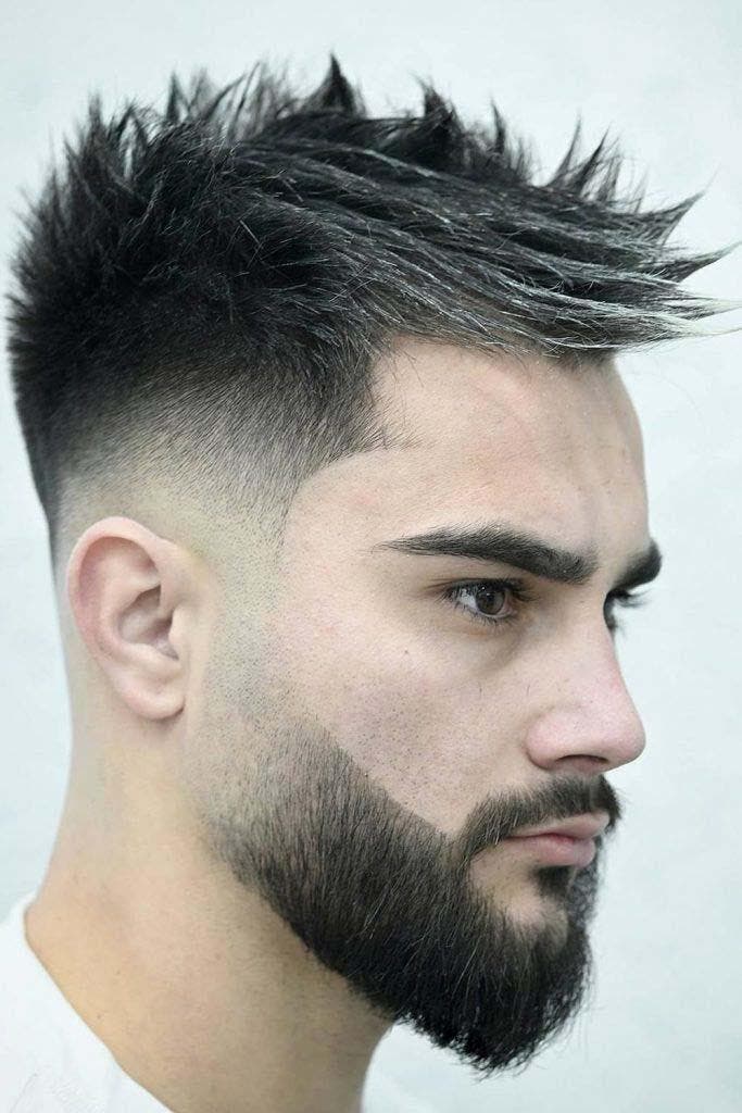 Coupe de cheveux en couches (layered) Coupe de cheveux en couches (layered)